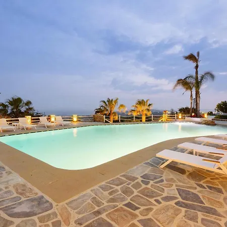 Myker Estate I 8-bdr, Luxury, Seaview, Pool * Plintri