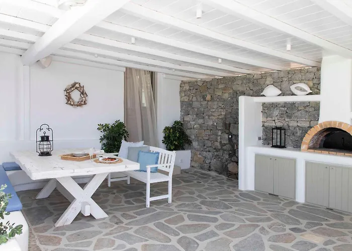 Myker Estate I 8-bdr, Luxury, Seaview, Pool וילה