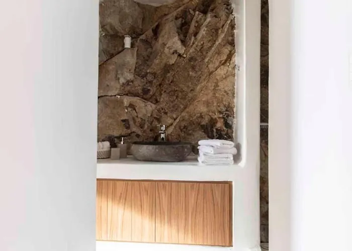 Myker Estate I 8-bdr, Luxury, Seaview, Pool * Plintri