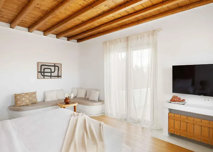 Myker Estate I 8-bdr, Luxury, Seaview, Pool וילה Plintri